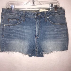Universal Thread comfort stretch shorts size 12